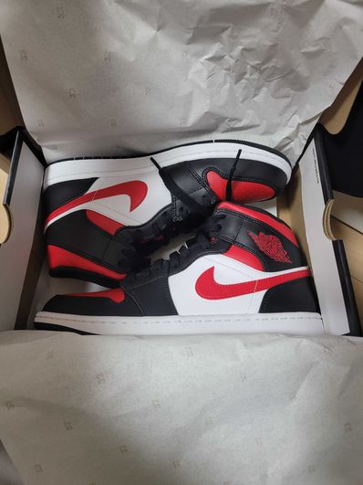Nike Air Jordan 1 Mid オンラインストア入荷 ナイキ エアジョーダン1 ミッド ジムレッド/ホワイト/ブラック 美品 スニーカー