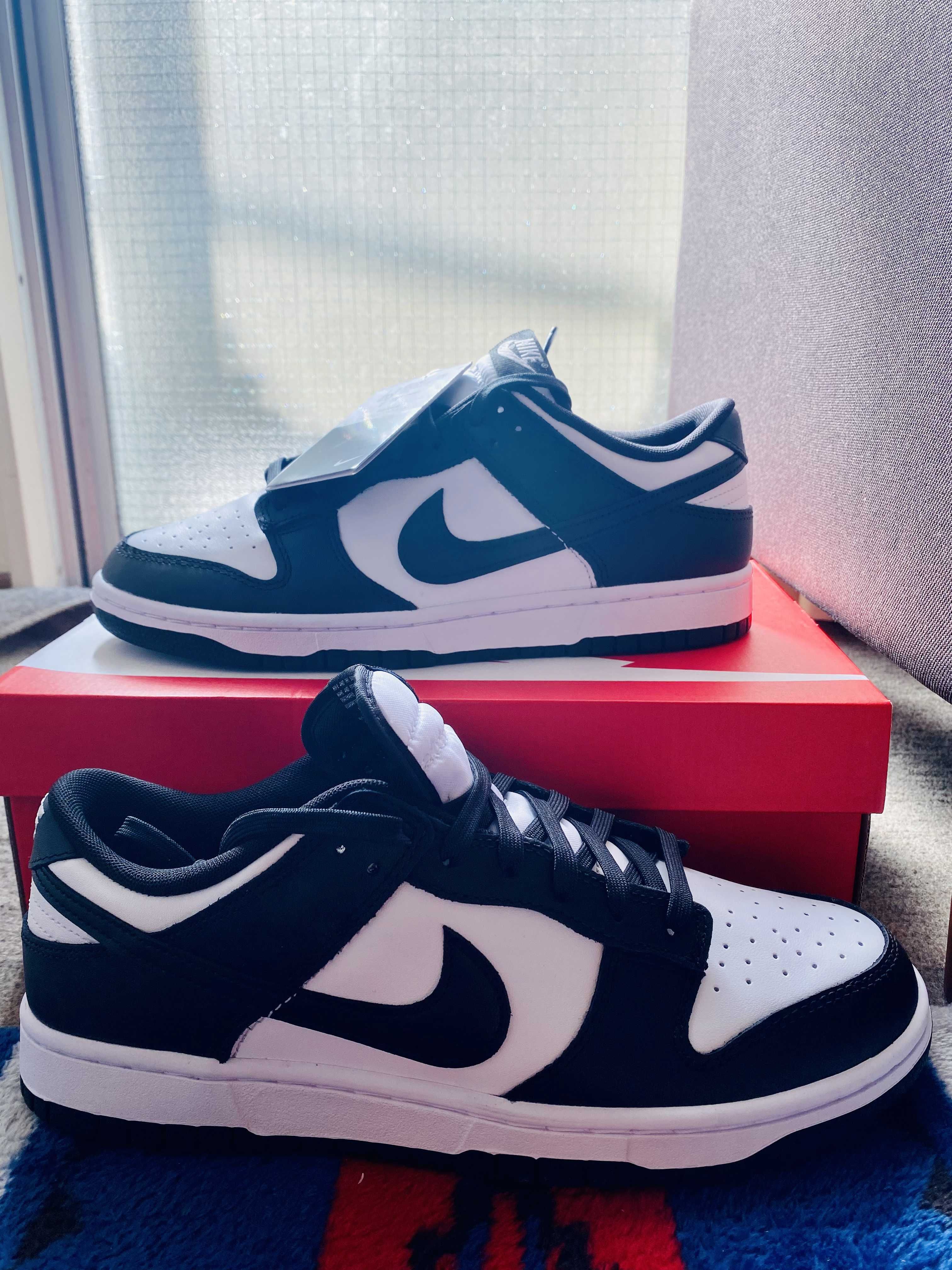 Nike Dunk Low Retro "Panda/White/Black"