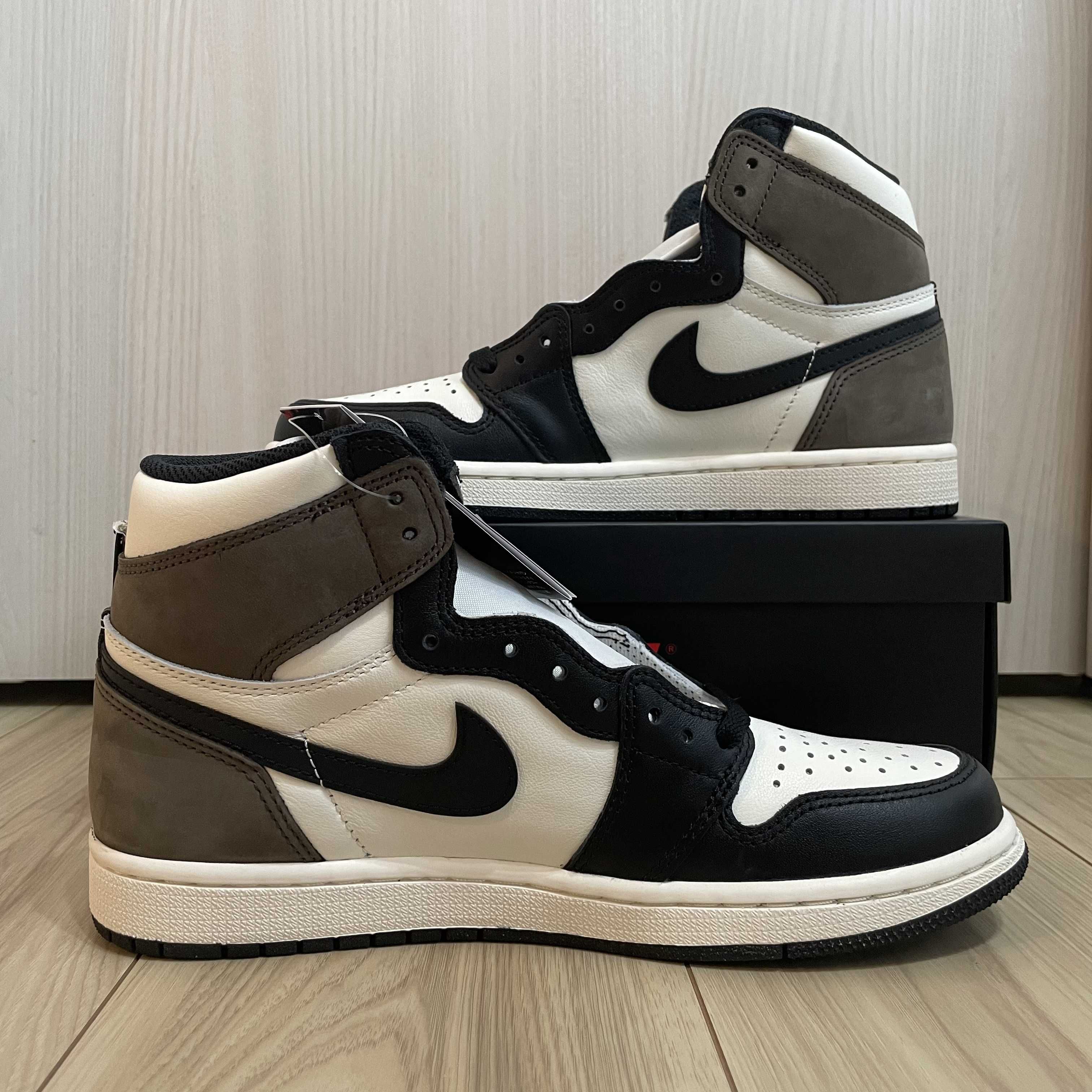 Nike Air Jordan 1 High OG "Sail/Dark Mocha/Black"