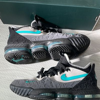 atmos × Nike LeBron 16 "Clear Jade"