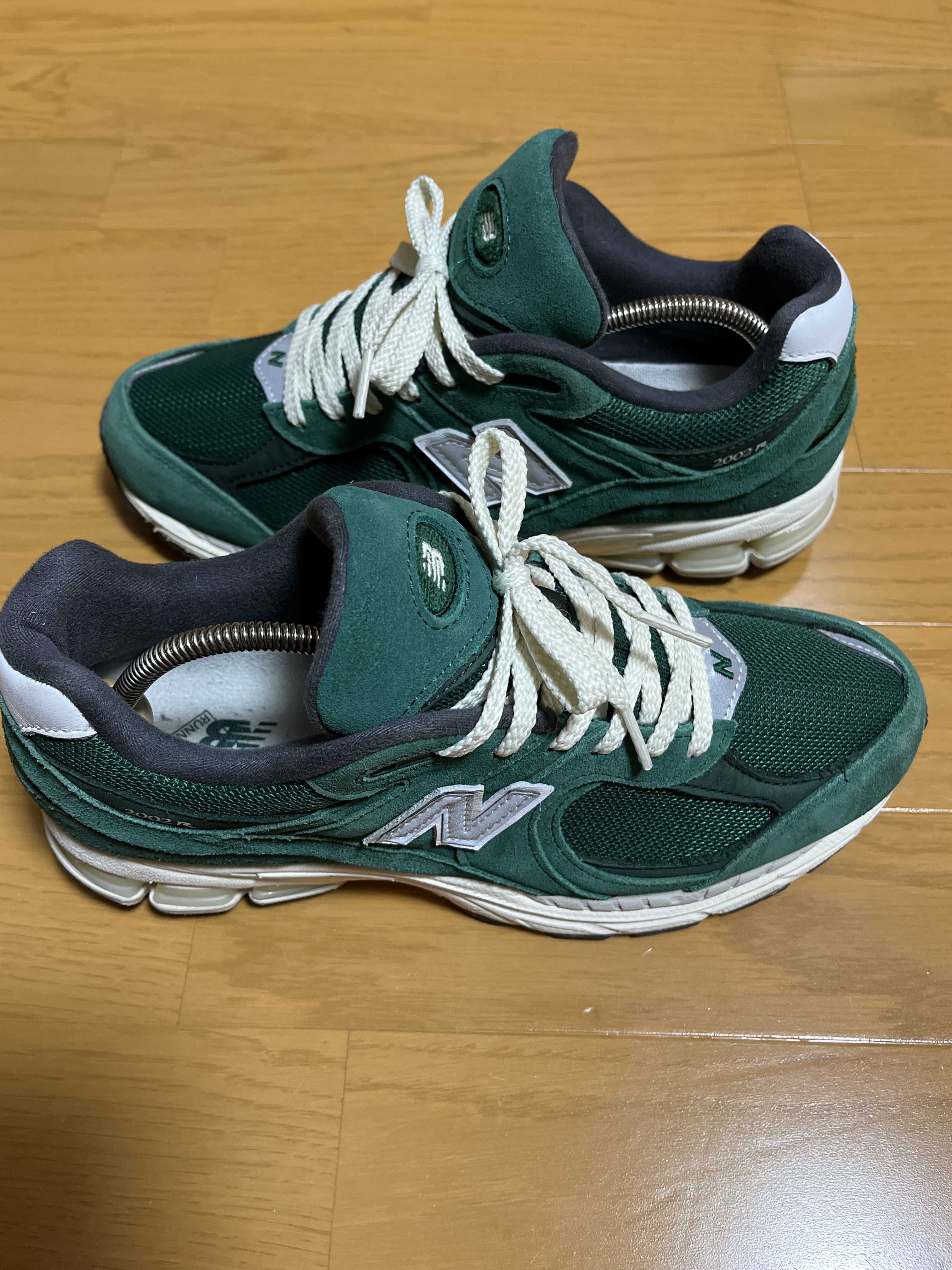 New Balance 2002R "Forest Green"