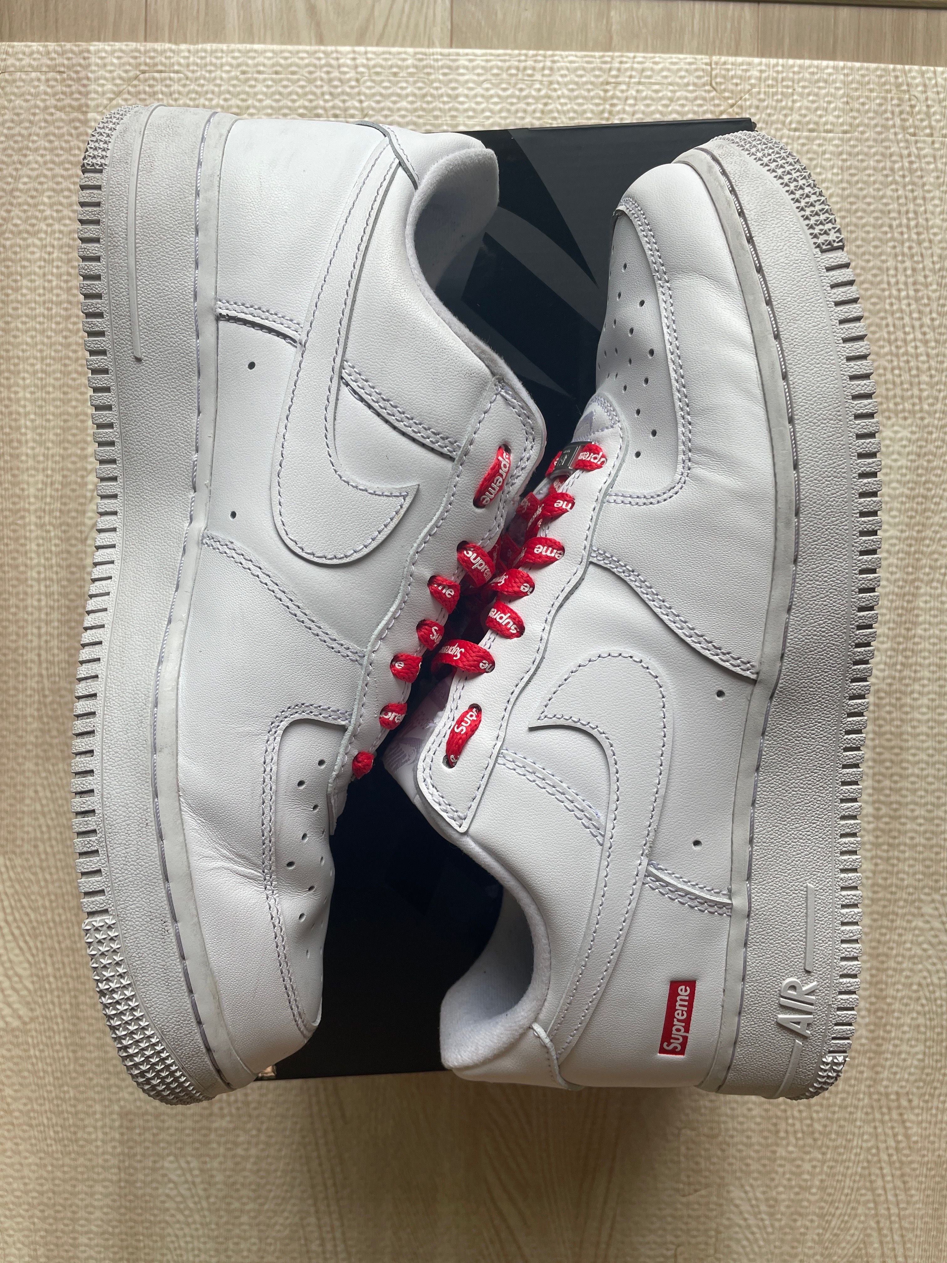Supreme × Nike Air Force 1 Low "White"