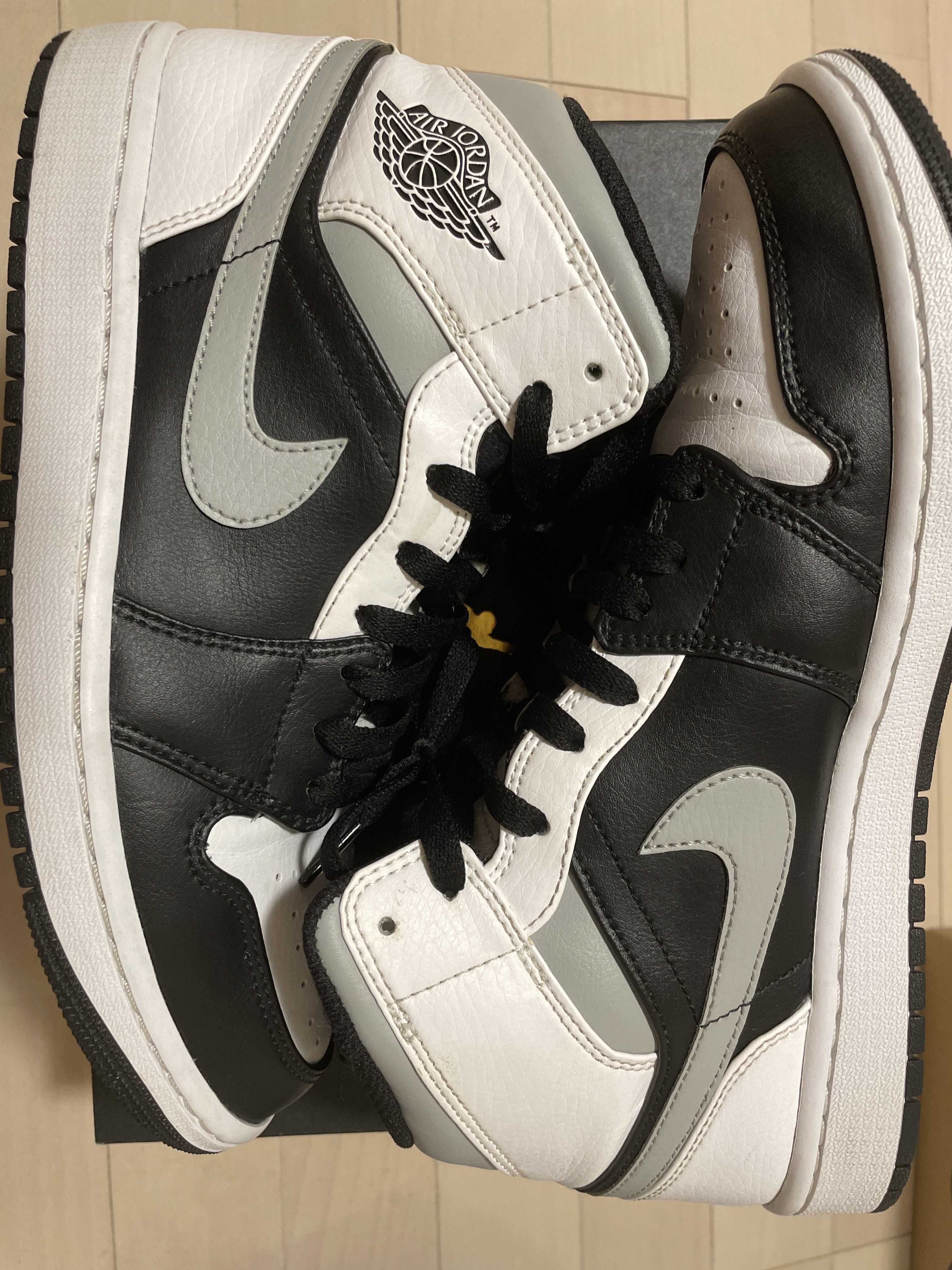 NIKE AIR JORDAN 1 MID "WHITE SHADOW"