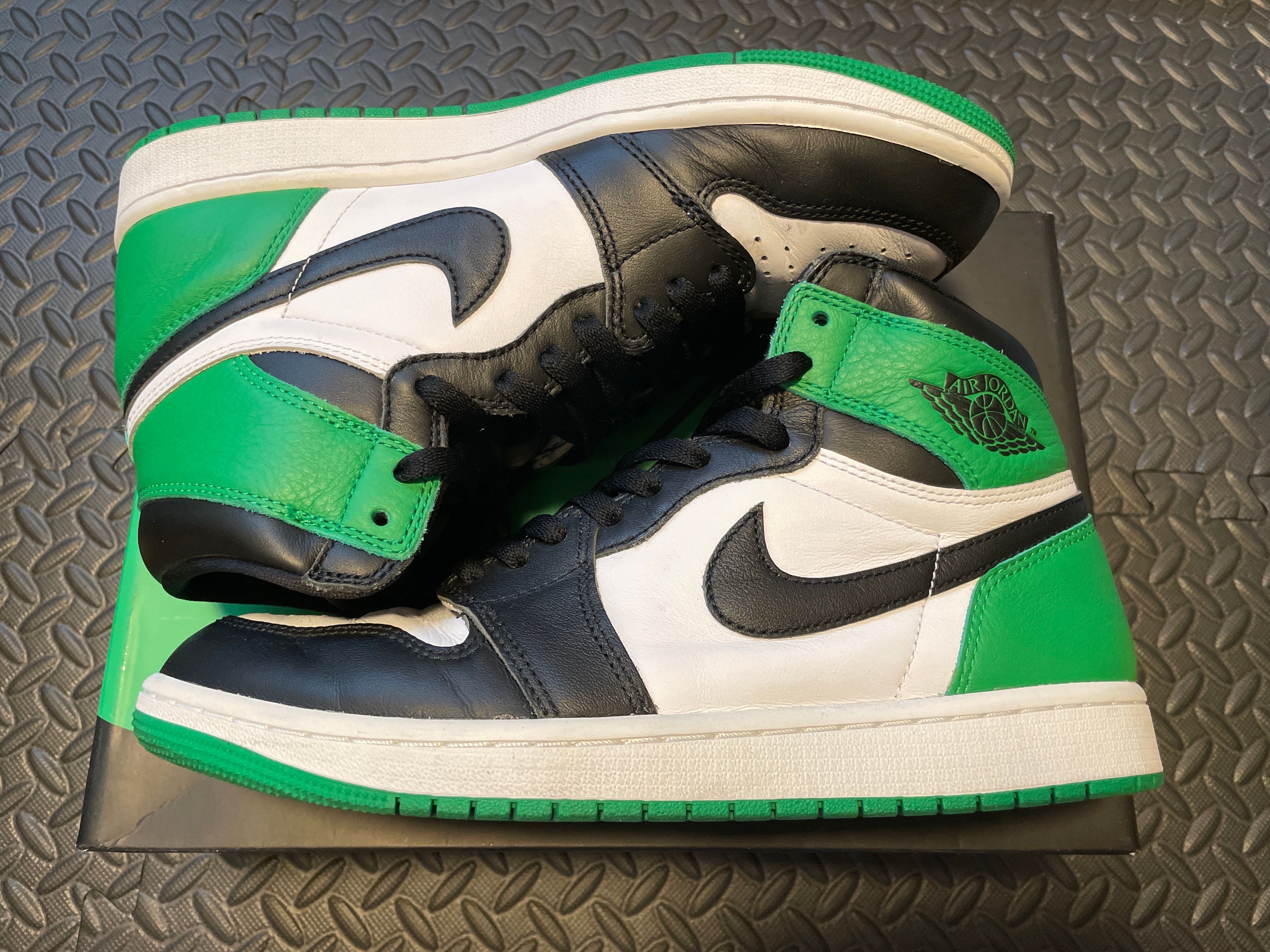 Nike Air Jordan 1 Retro High OG "Celtics/Black and Lucky Green" (2023)