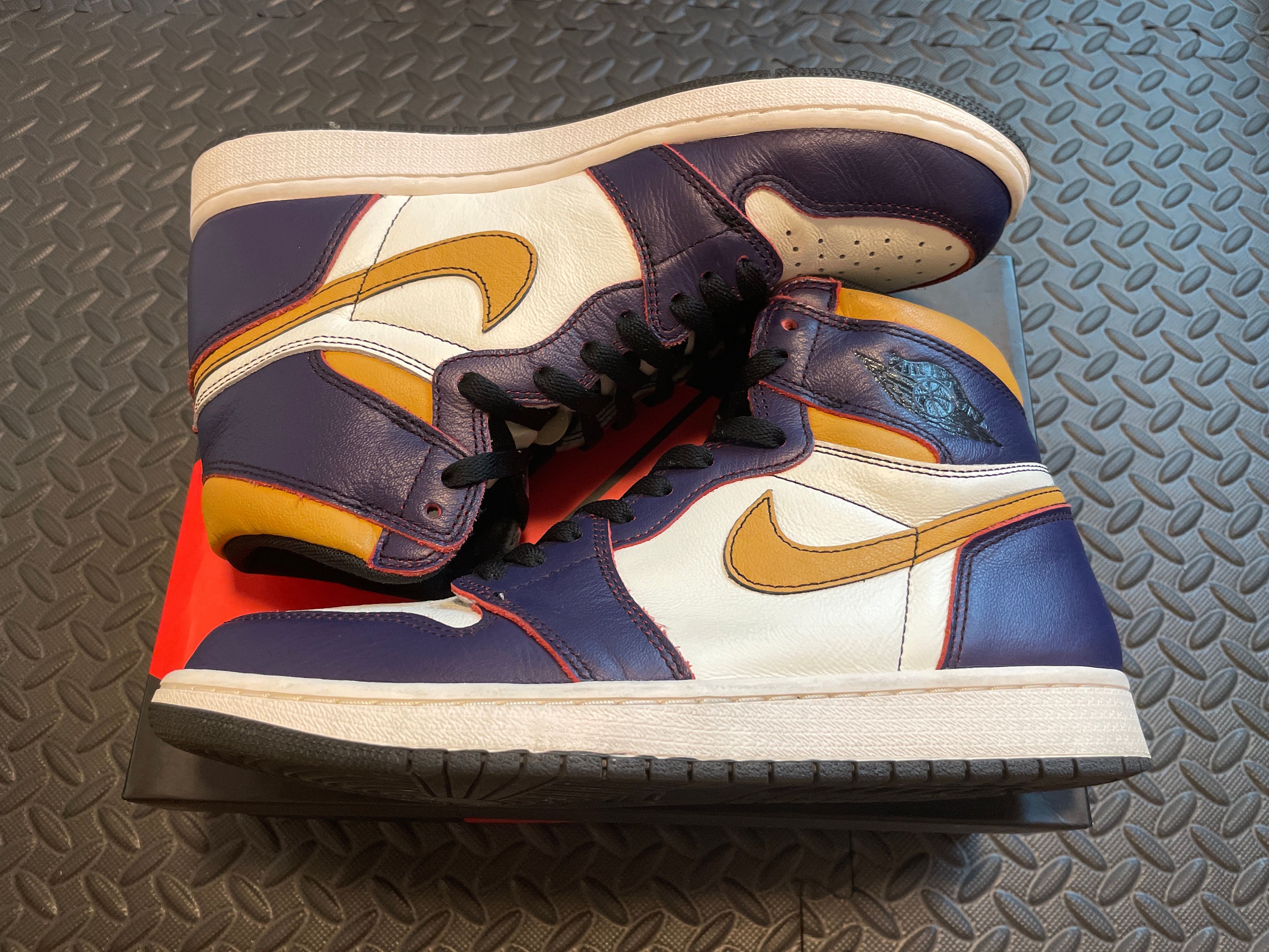 Nike SB × Air Jordan 1 Retro High "La To Chicago"