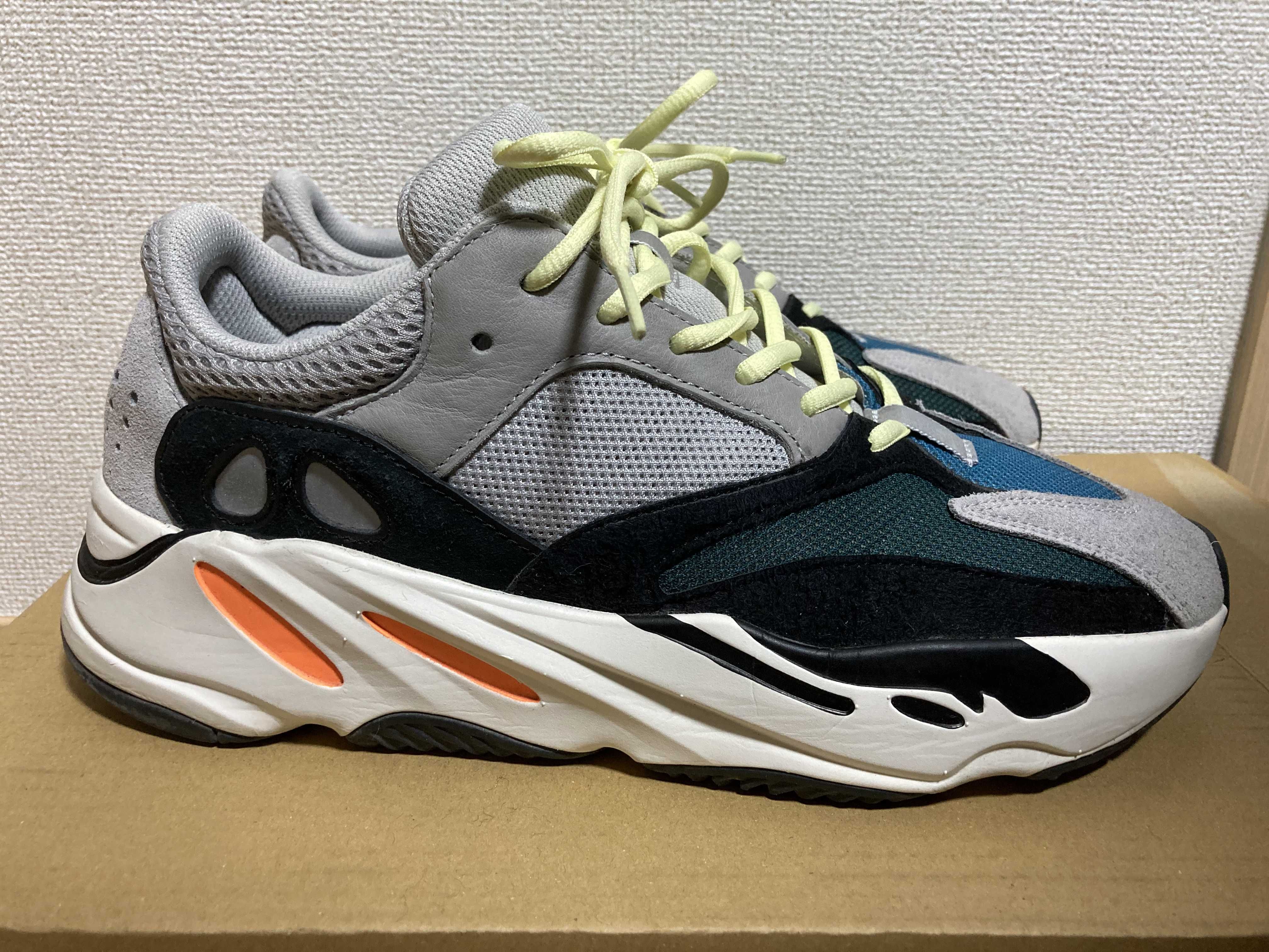 adidas YEEZY Boost 700 "Wave Runner"