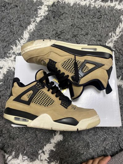 Nike Women's Air Jordan 4 "Mushroom"