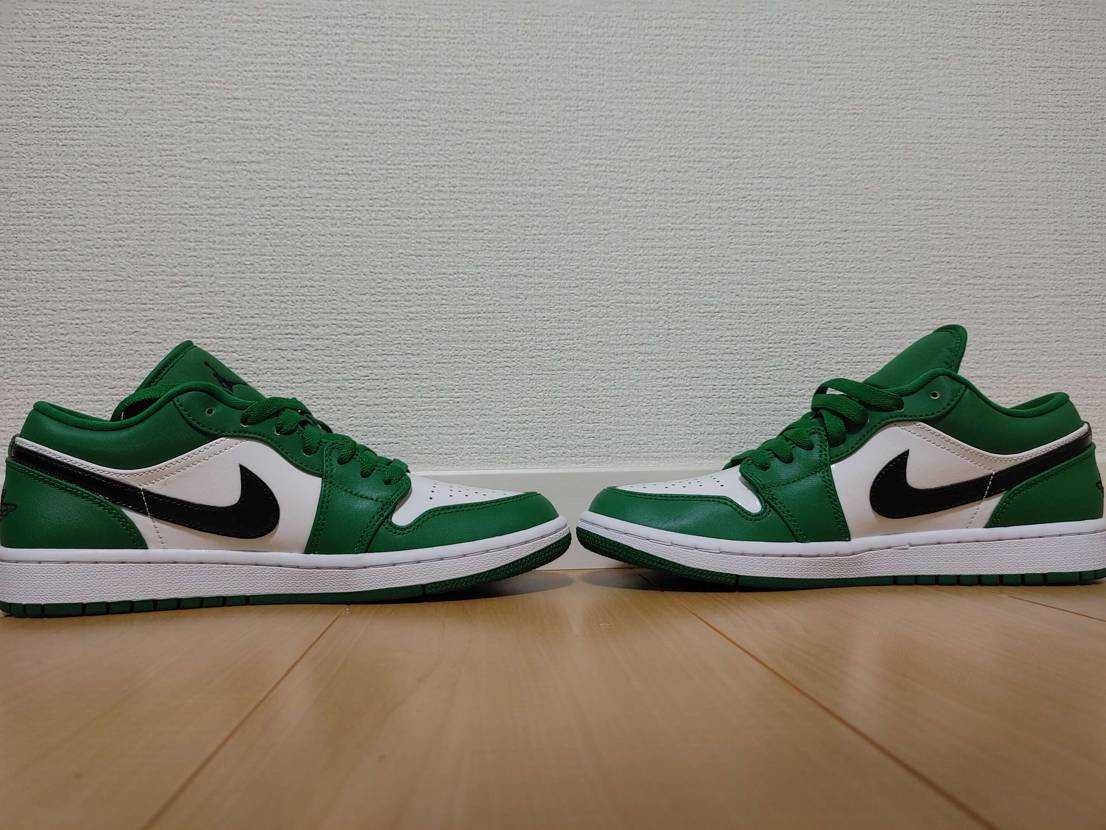 NIKE AIR JORDAN 1 LOW "PINE GREEN/WHITE"