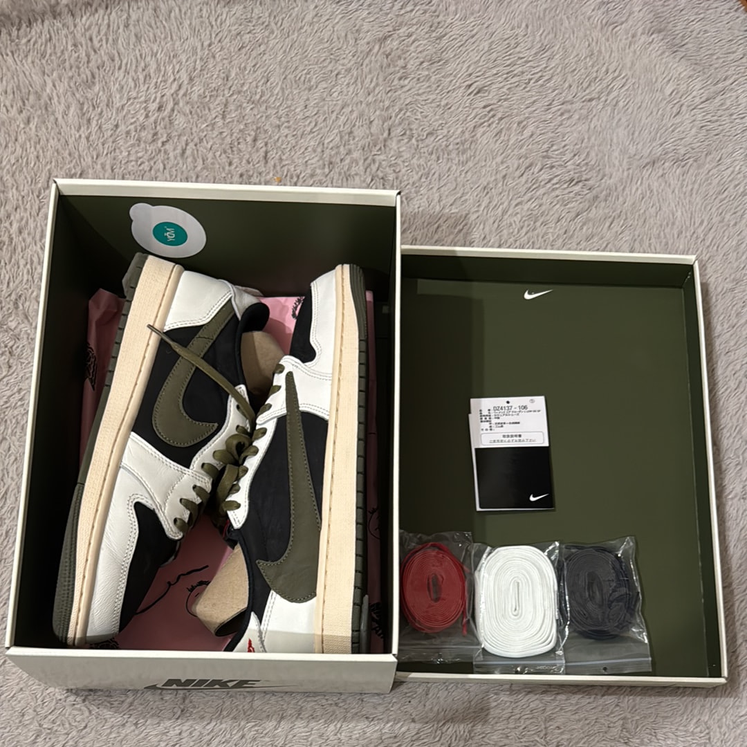 Travis Scott × Nike Women's Air Jordan 1 Low OG "Medium Olive"