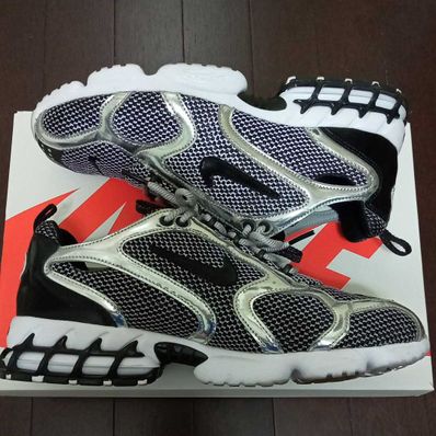 STUSSY × NIKE AIR ZOOM SPIRIDON CAGED "PURE PLATINUM/BLACK-WHITE"