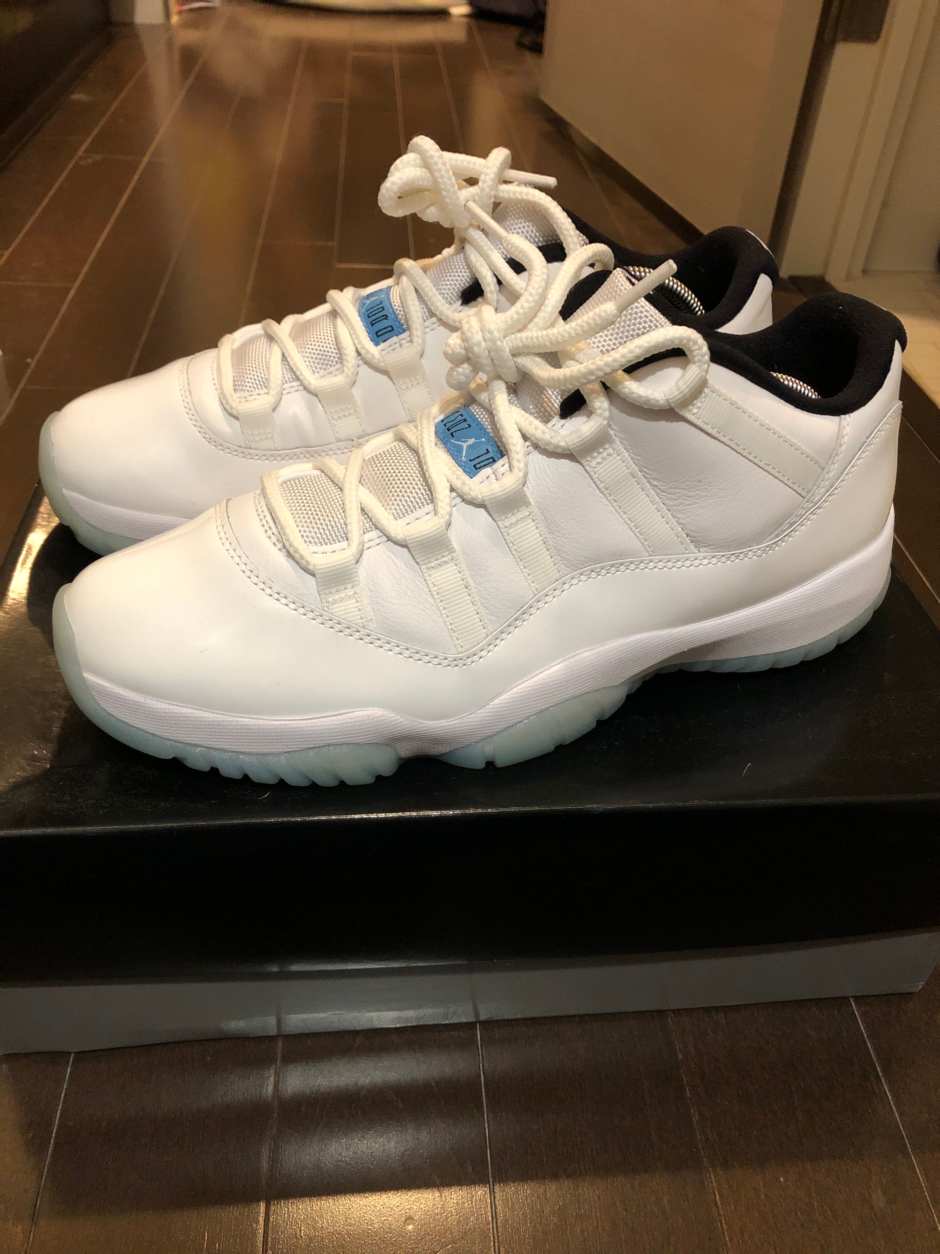 Nike Air Jordan 11 Low "Legend Blue"