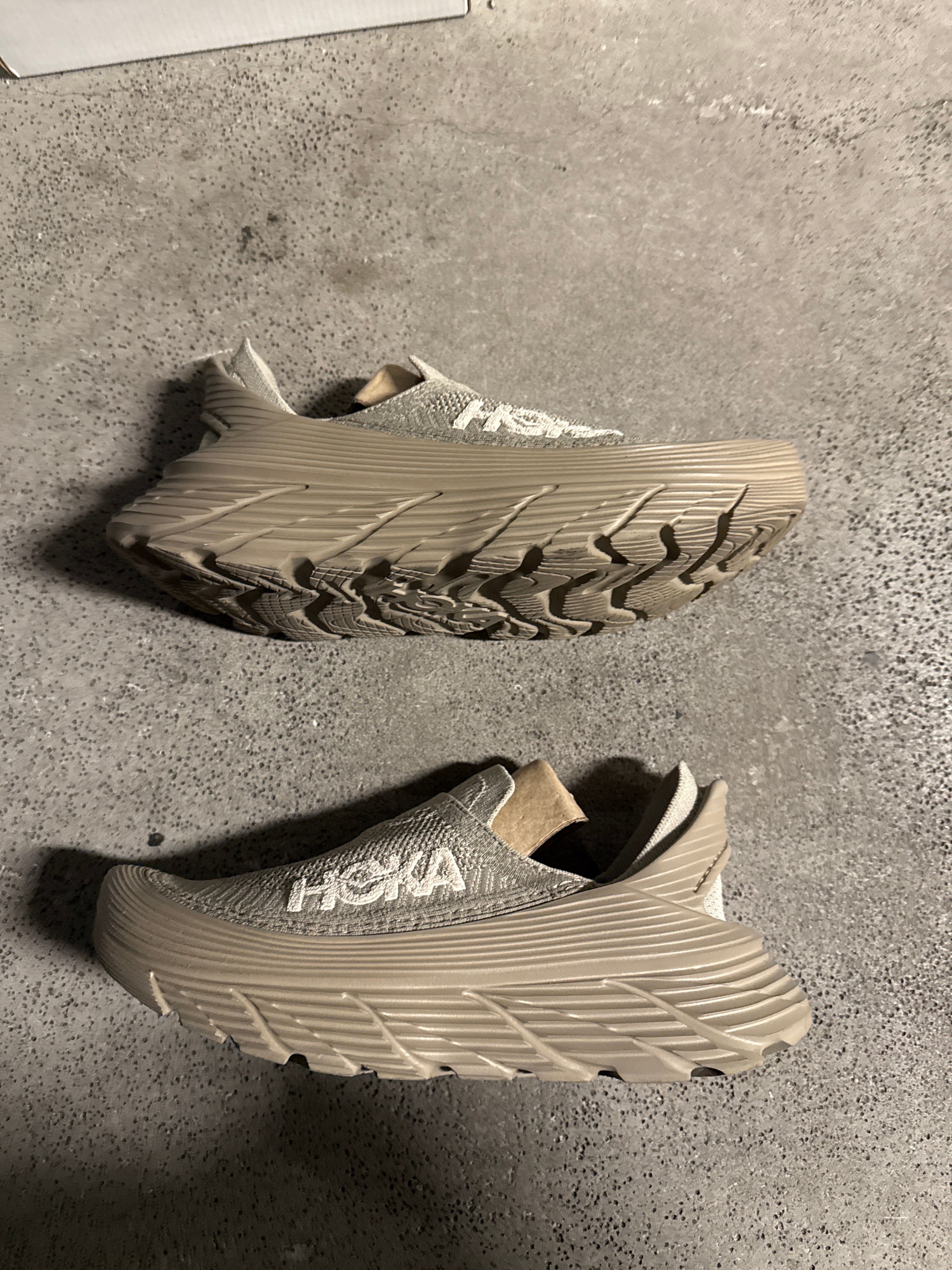Hoka Restore TC "Dune/Oxford Tan"