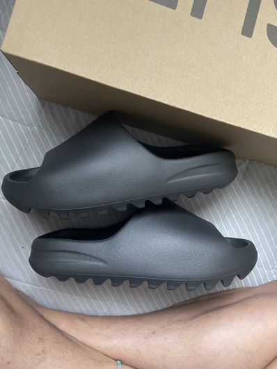 adidas YEEZY Slide "Onyx"