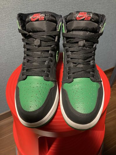 Nike Air Jordan 1 Retro High OG "Black/Pine Green" (2020)