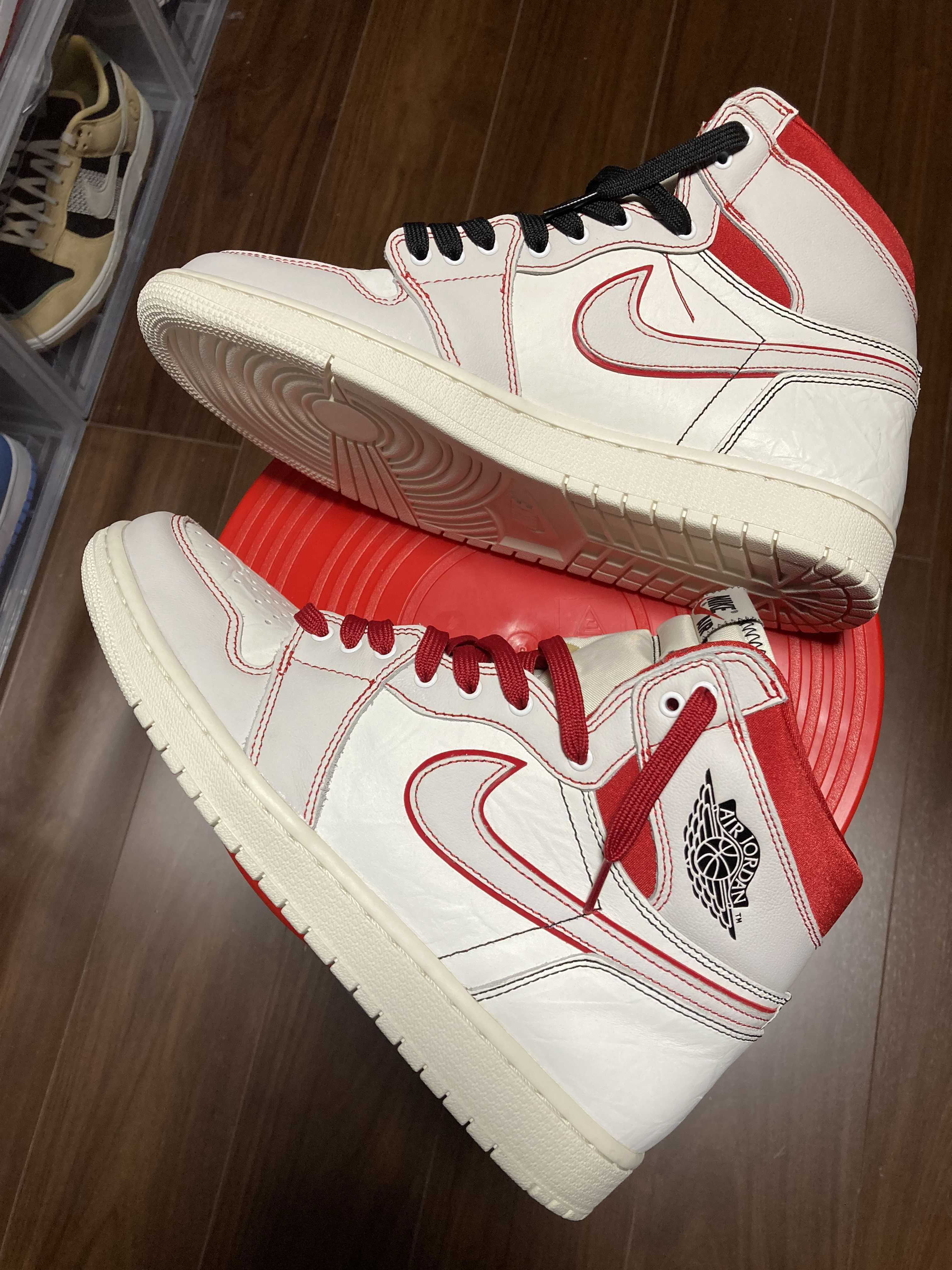 Nike Air Jordan 1 Retro High OG "Sail/University Red"     