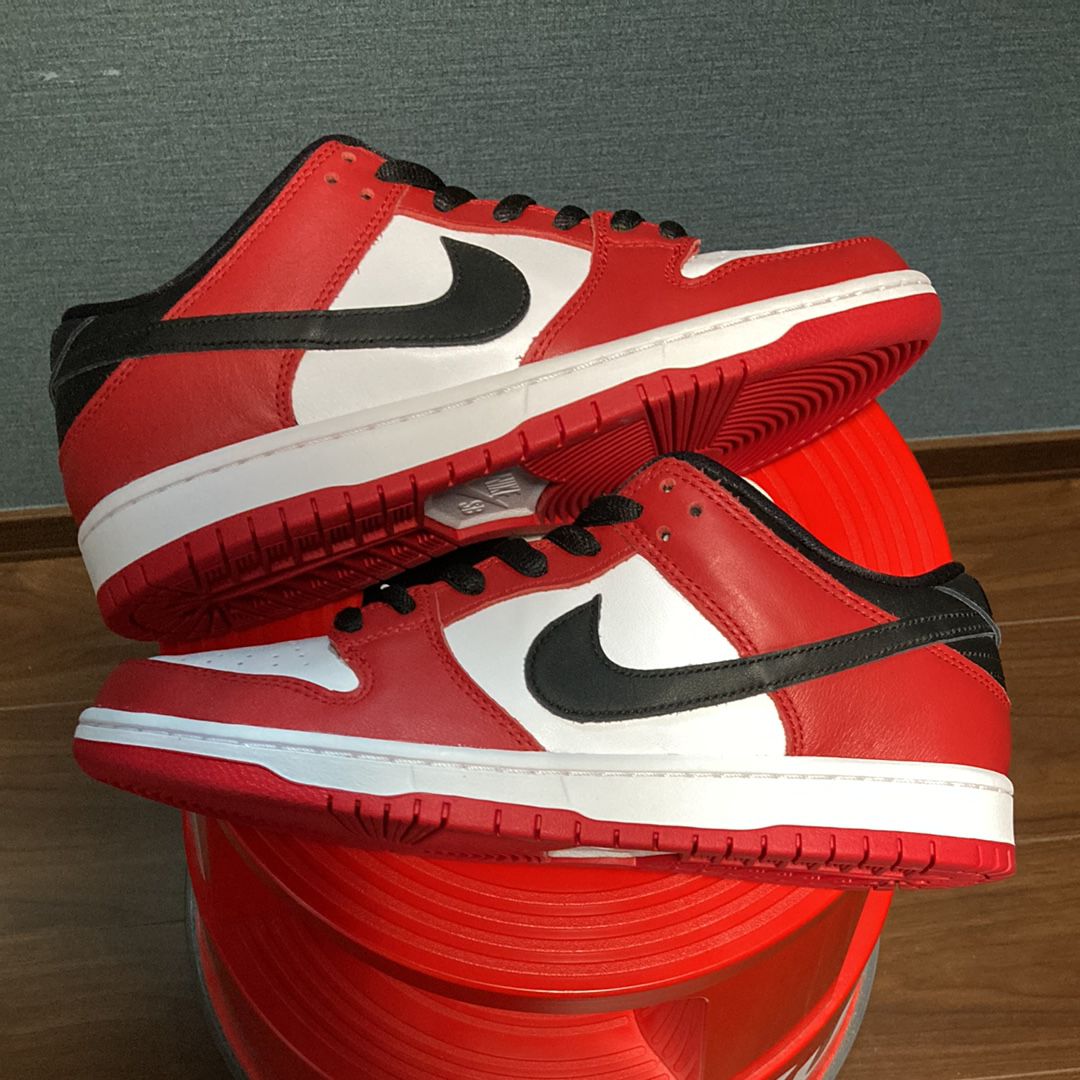 Nike SB Dunk Low Pro "J-Pack Chicago/Varsity Red and White"