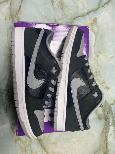 Nike SB Dunk Low "Shadow"