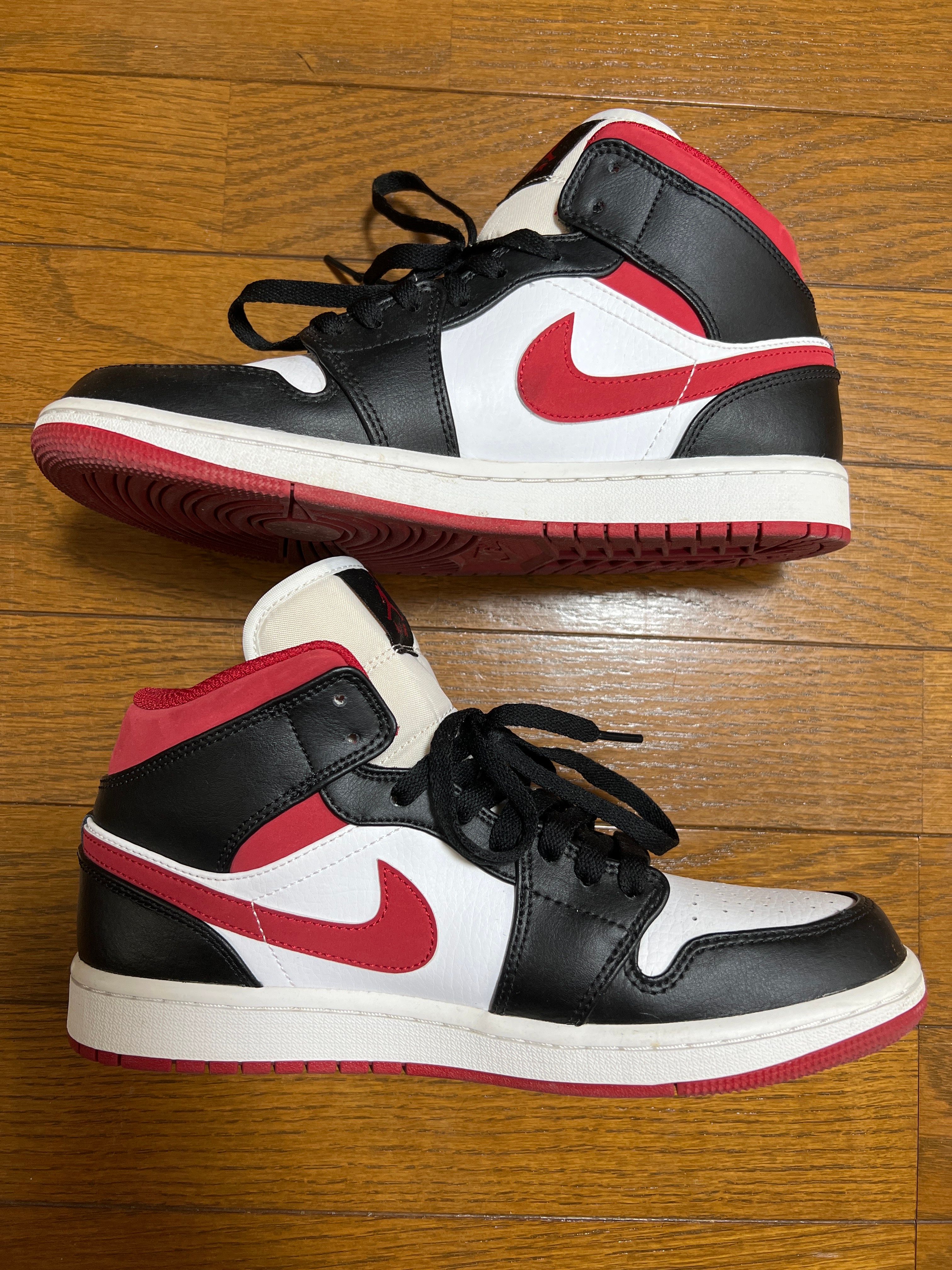 Nike Air Jordan 1 Mid "White/Gym Red Black"