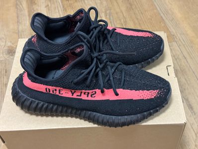 adidas YEEZY Boost 350 V2 "Core Black/Red"