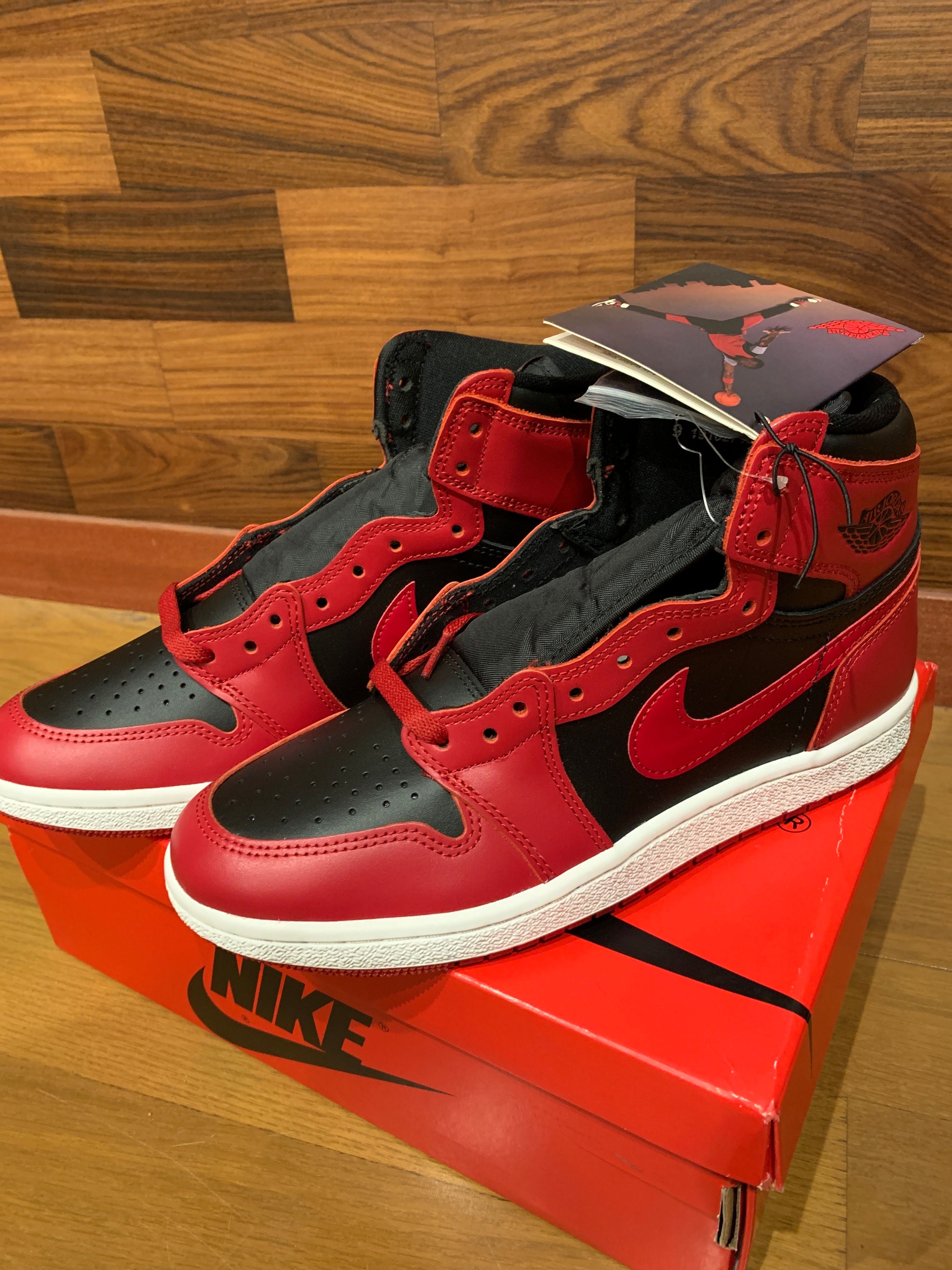 Nike Air Jordan 1 High ’85 "Varsity Red"