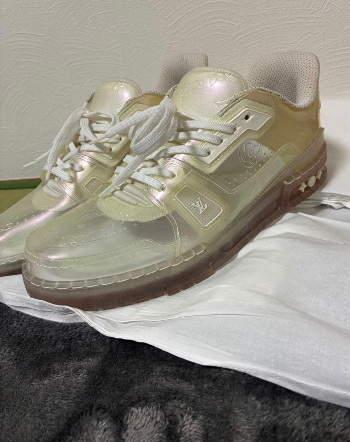 ルイヴィトン トレイナー ライン スニーカー "クリア"