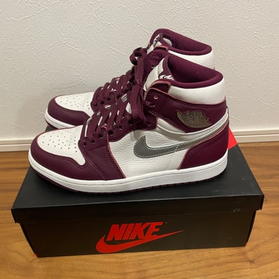 Nike Air Jordan 1 High OG "Bordeaux"