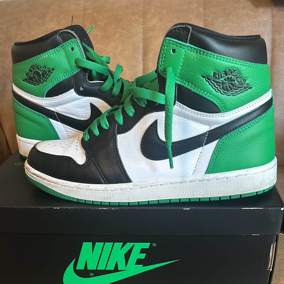 Nike Air Jordan 1 Retro High OG "Celtics/Black and Lucky Green" (2023)