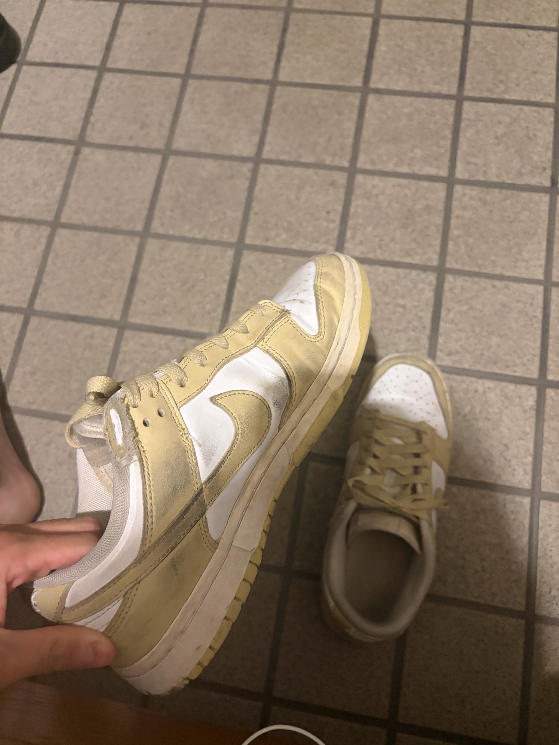 Nike Dunk Low Retro SE "White/Team Gold"