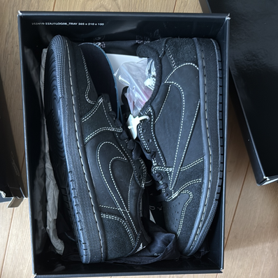 Travis Scott × Nike Air Jordan 1 Low OG SP "Black Phantom"