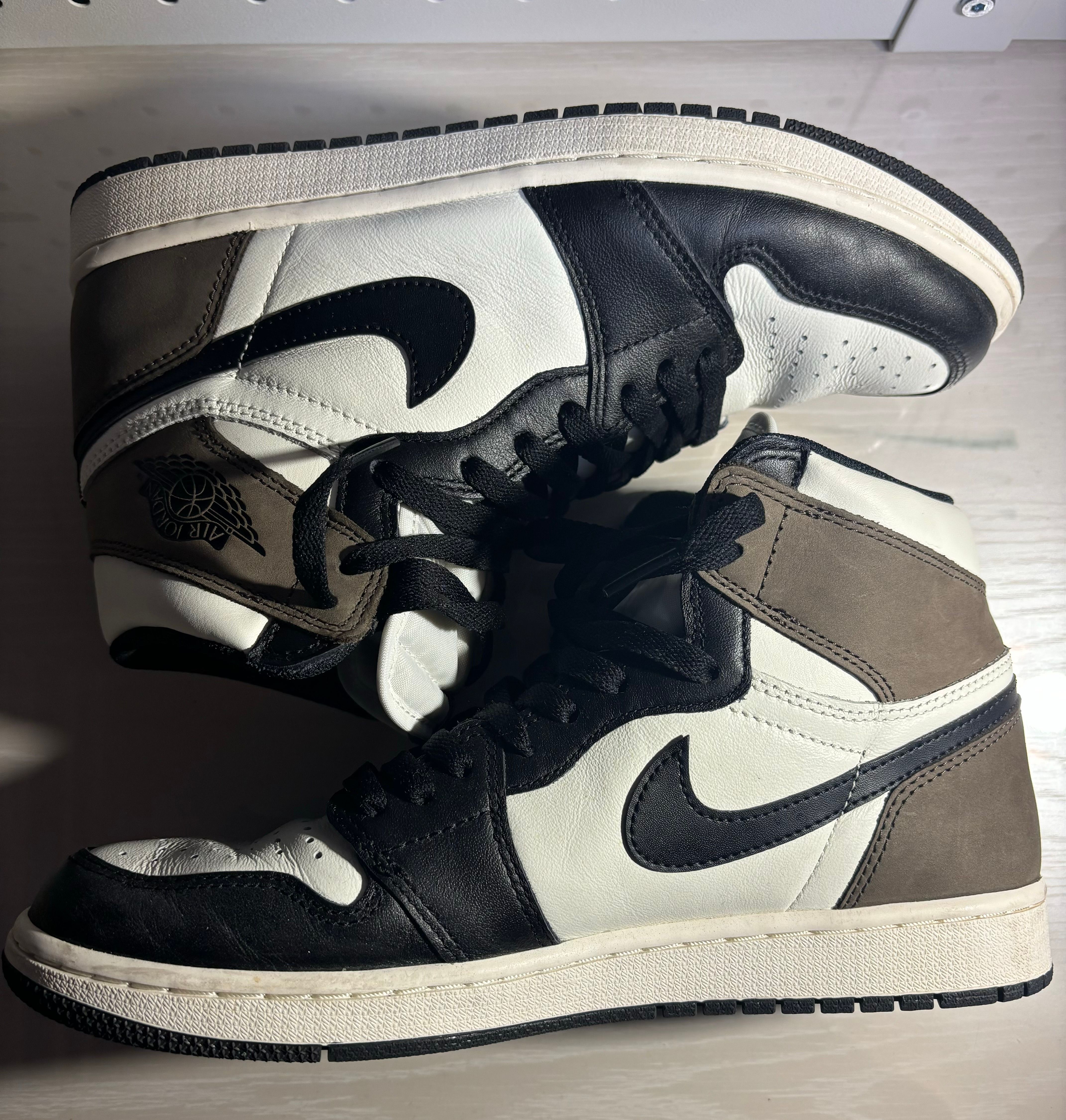Nike Air Jordan 1 High OG "Sail/Dark Mocha/Black"