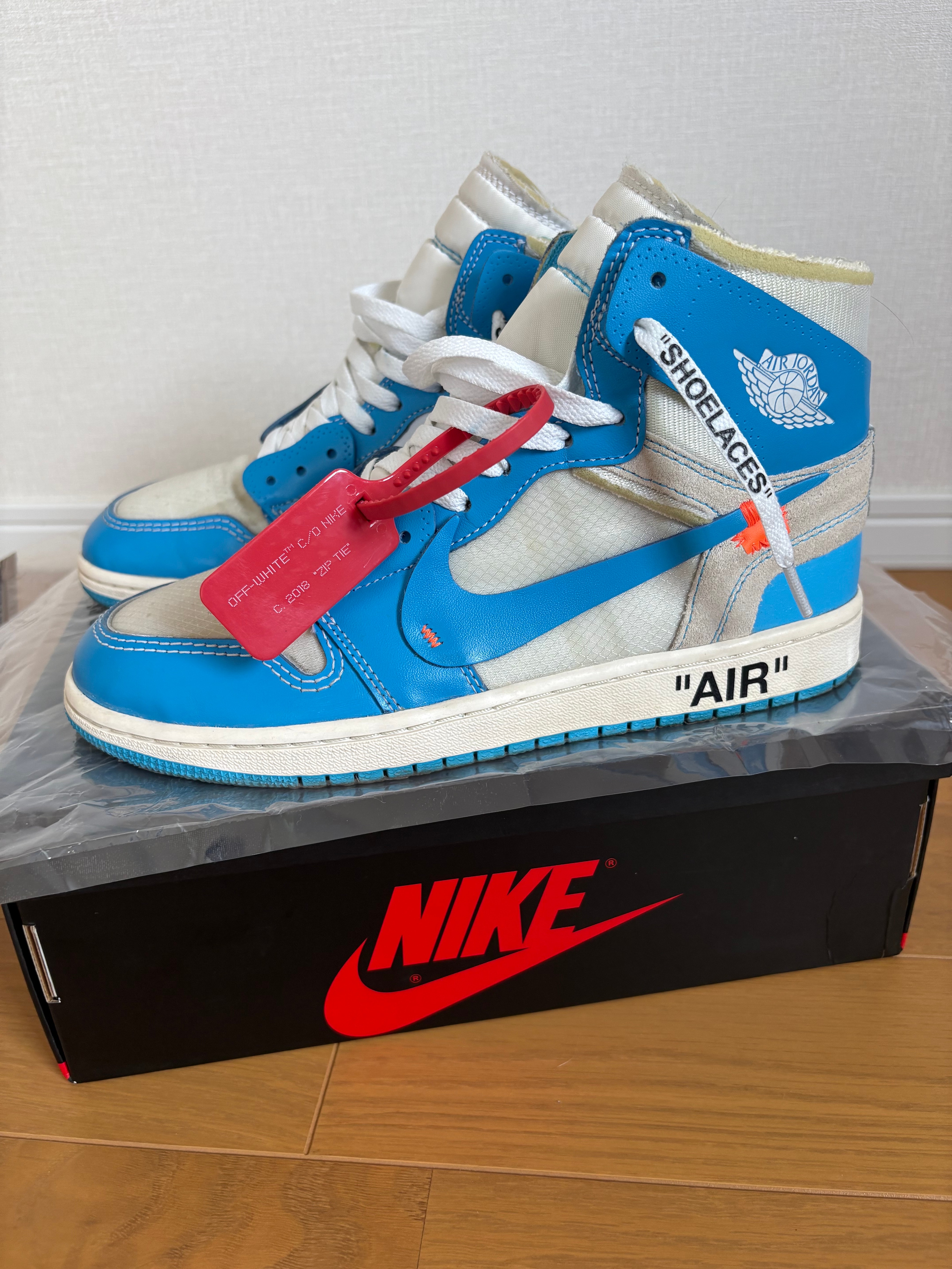 Off-White × Nike Air Jordan 1 High UNC "White/Dark Powder Blue"