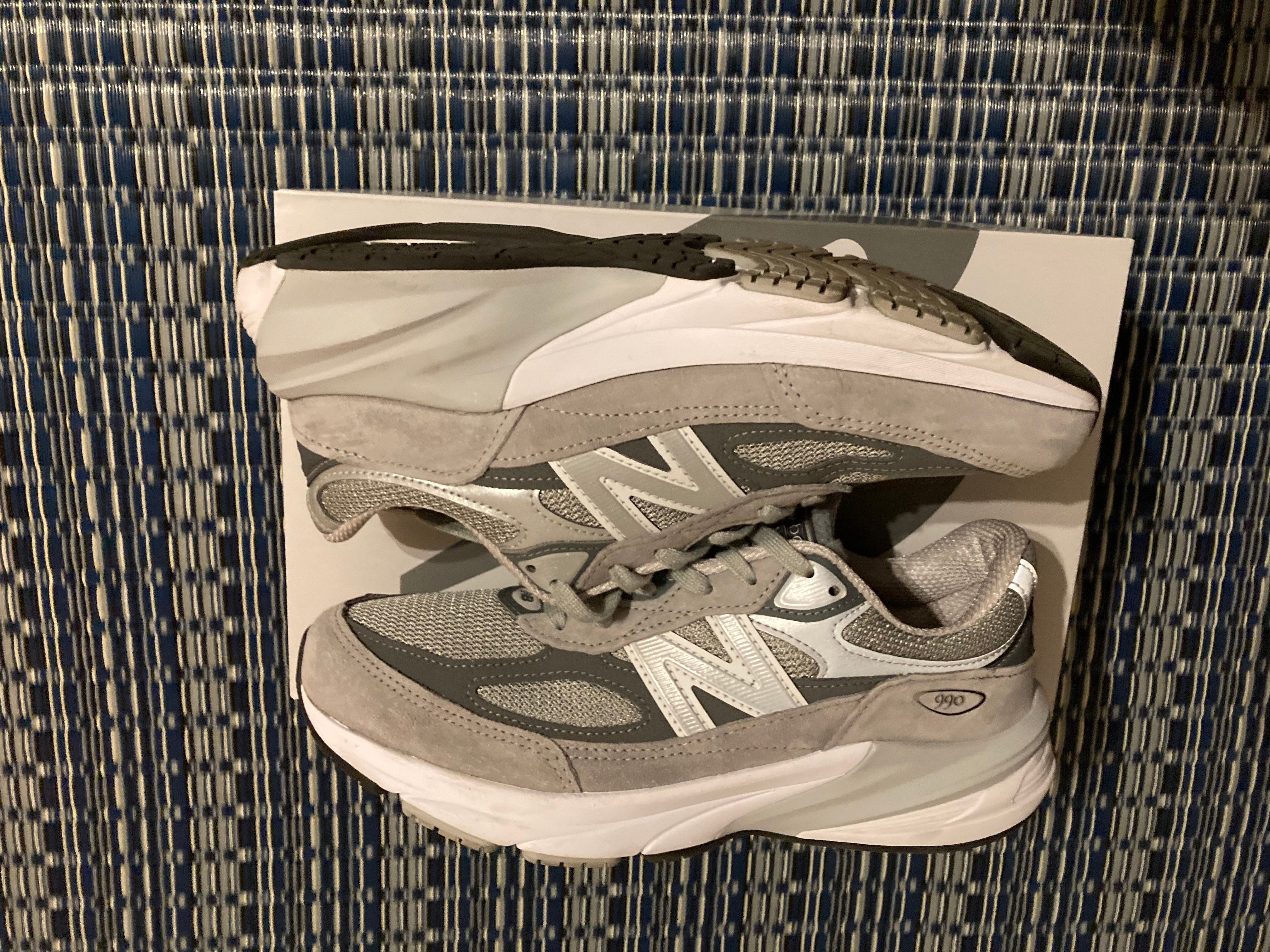 New Balance 990V6 "Gray" (Heel Logo NB)