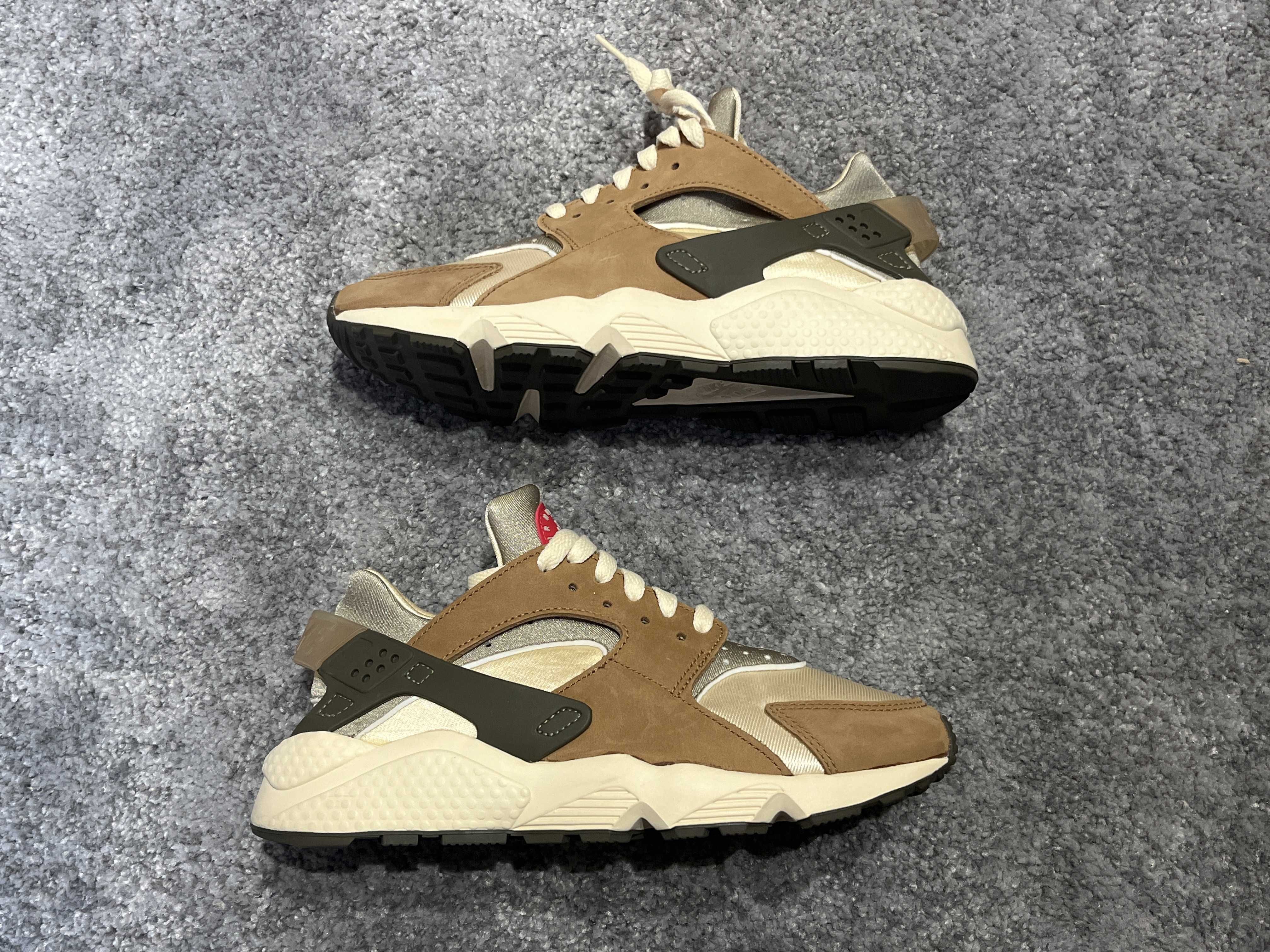 Stussy × Nike Air Huarache "Desert Oak"