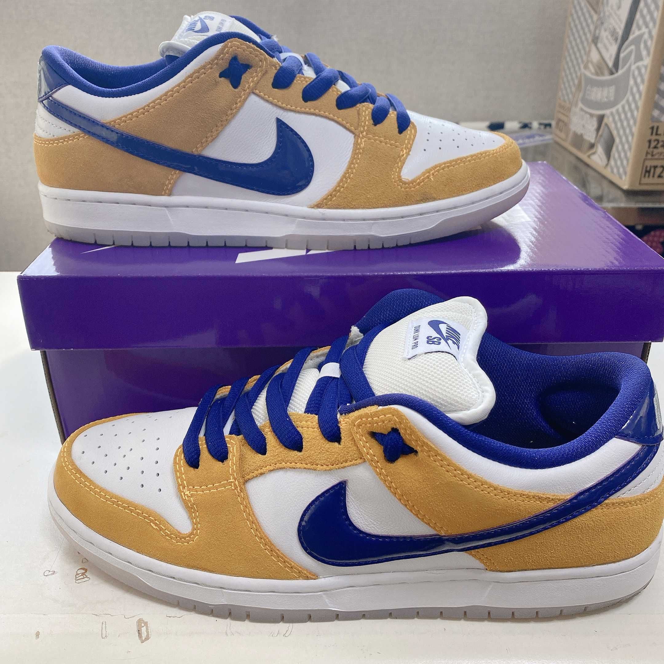 Nike SB Dunk Low "Laser Orange"