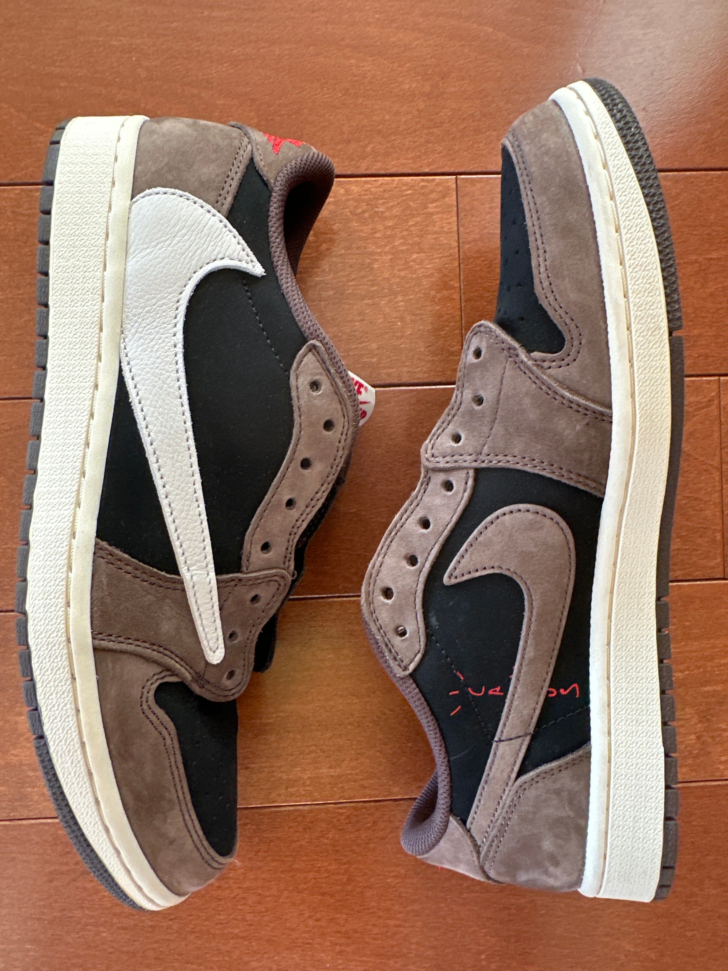 Travis Scott × Nike Air Jordan 1 Low OG SP-T "Black/Dark Mocha"