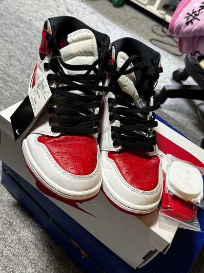 Nike Air Jordan 1 High OG "Heritage"