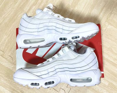 Nike Air Max 95 Essential