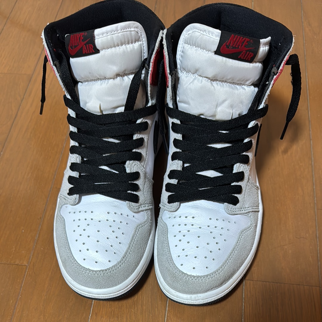Nike Air Jordan 1 High OG "White/Black/Light Smoke Grey"