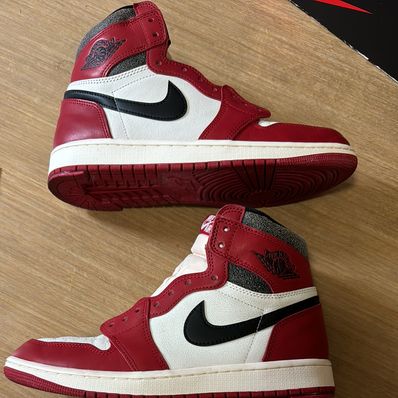 Nike Air Jordan 1 High OG "Lost & Found/Chicago"