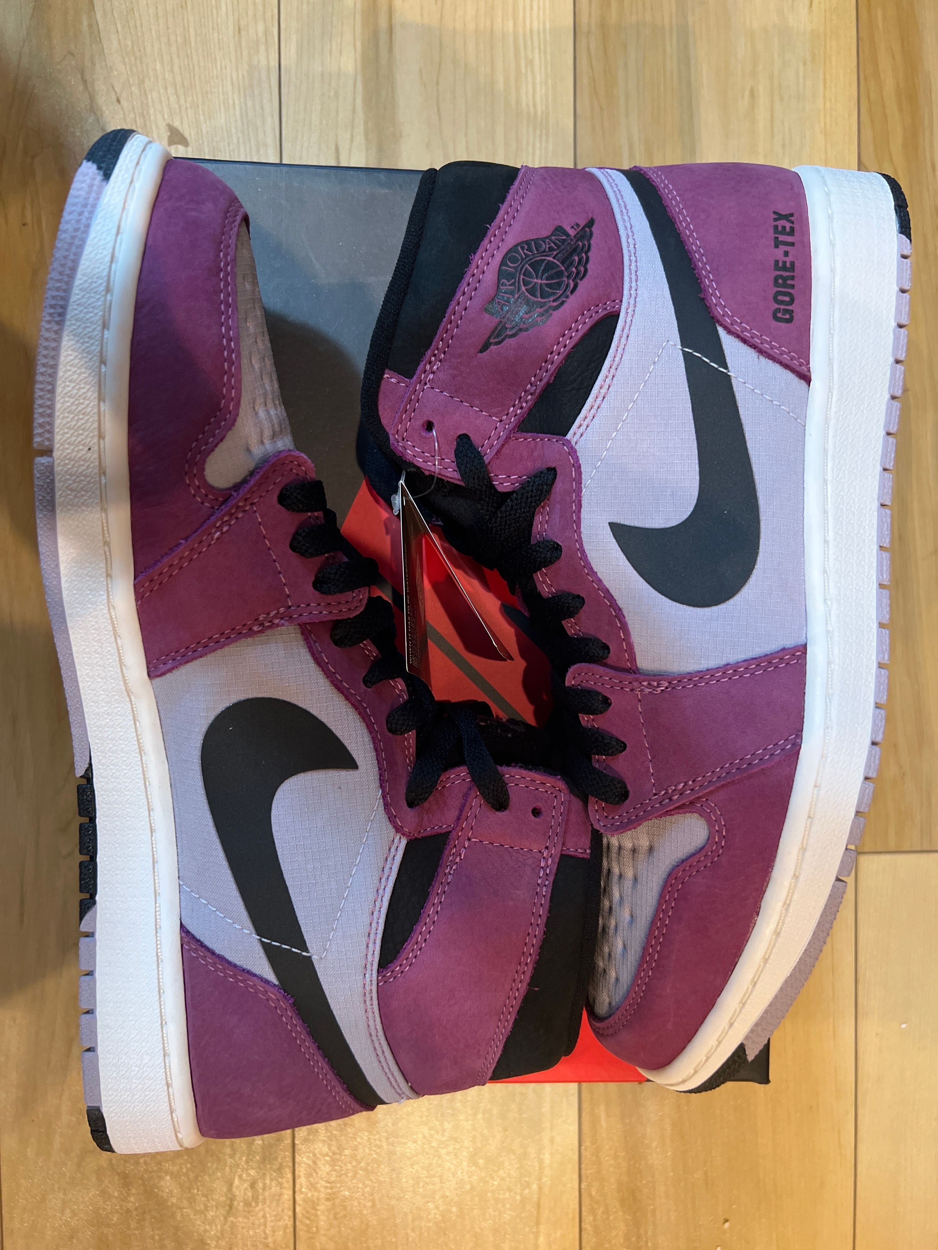 Nike Air Jordan 1 Element GORE-TEX "Berry"