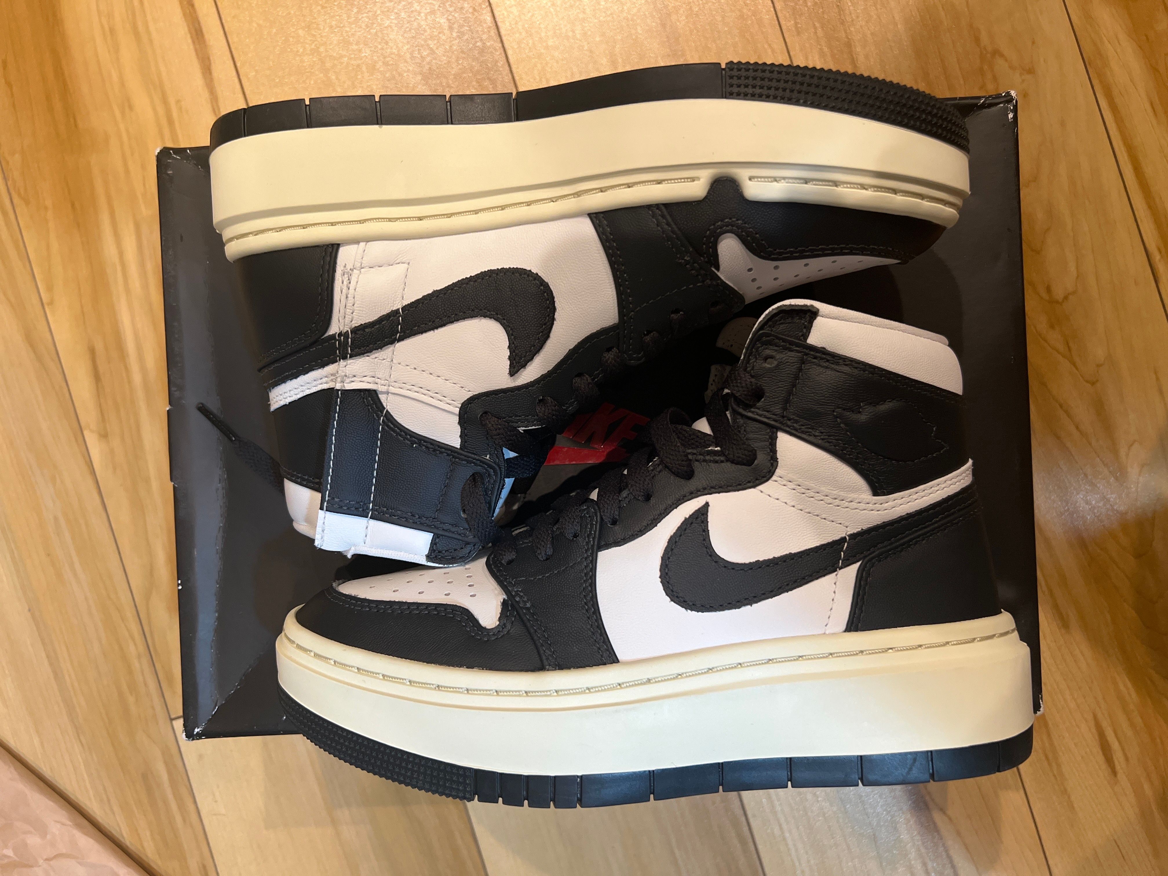Nike Women's Air Jordan 1 High Elevate "Black and White"