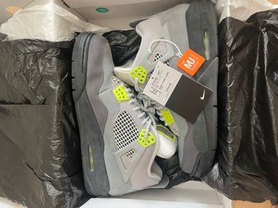 NIKE AIR JORDAN 4 RETRO LE "NEON"