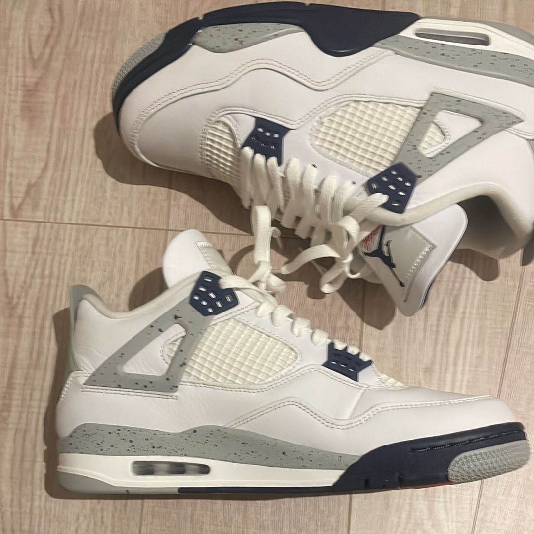 Nike Air Jordan 4 "Midnight Navy"