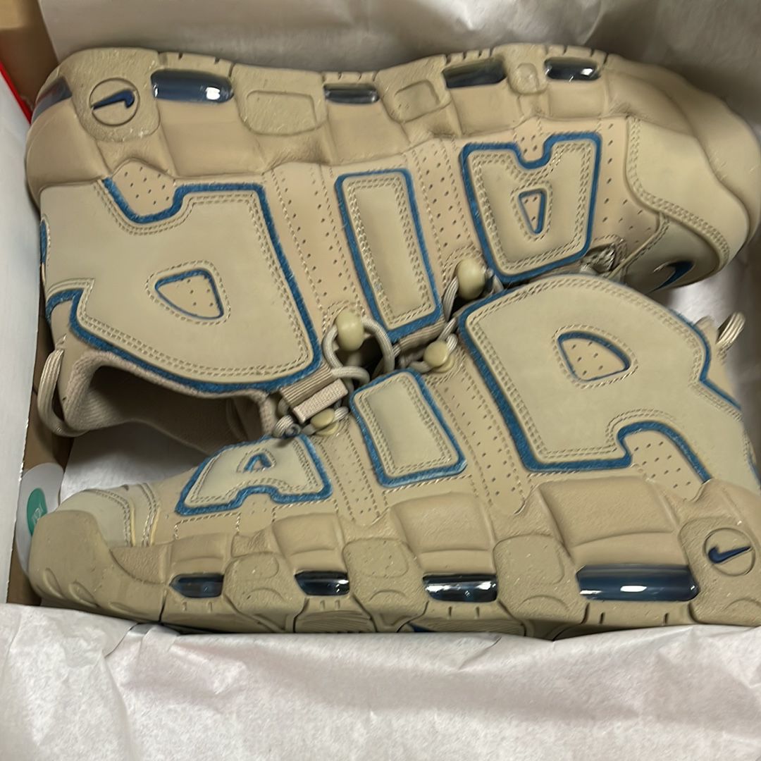 Nike Air More Uptempo "Limestone and Valerian Blue"