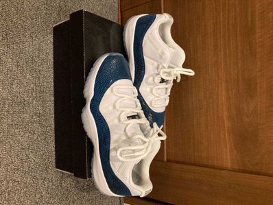 AIR JORDAN 11 LOW "SNAKESKIN"