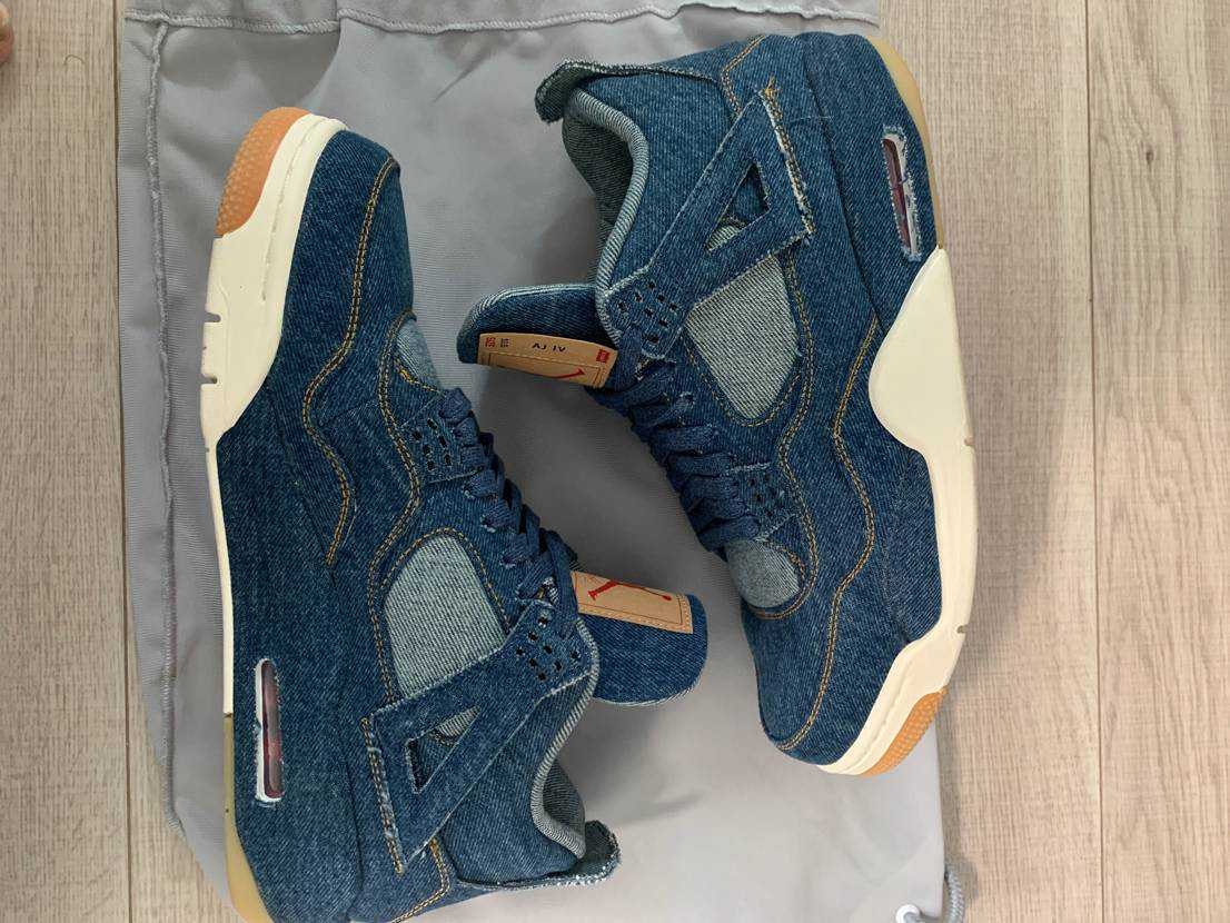 Nike × Levi's Air Jordan 4 "Denim"(タグ:LEVIS®)