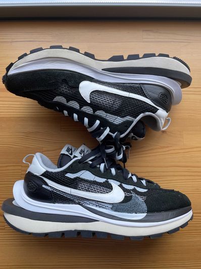 sacai × Nike Vapor Waffle "Black and White"