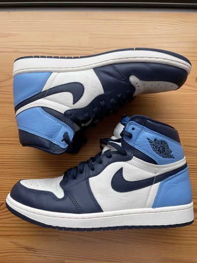 Nike Air Jordan 1 Retro High OG "Obsidian/University Blue"
