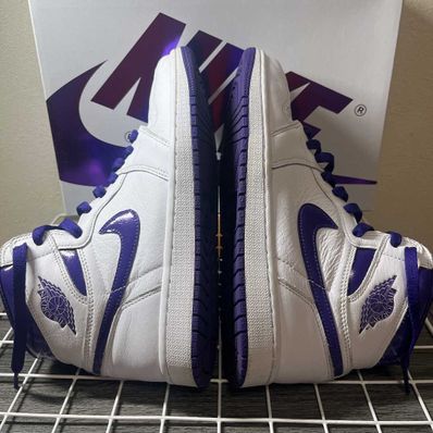 Nike Women's Air Jordan 1 High OG "Court Purple"