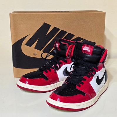 Nike Women's Air Jordan 1 High ZOOM "Chicago"